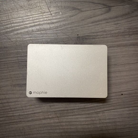 Mophie 10000 mAh Powerstation Portable Battery w/ USB-C Port  Silver Grey Stand - Picture 1 of 4